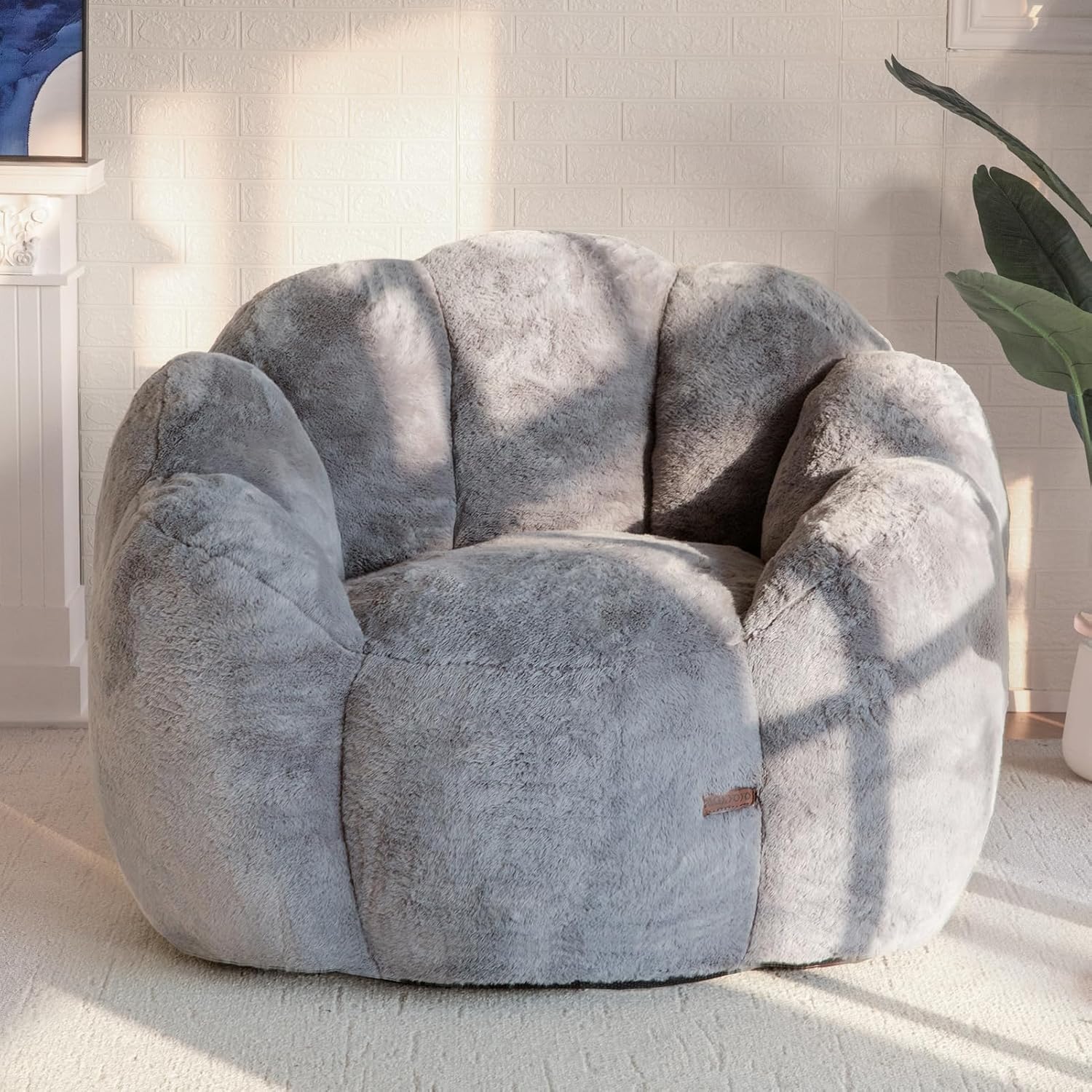 Flower-Shaped Faux Fur Bean Bag Chair Sofa with High-Density Foam Filling
