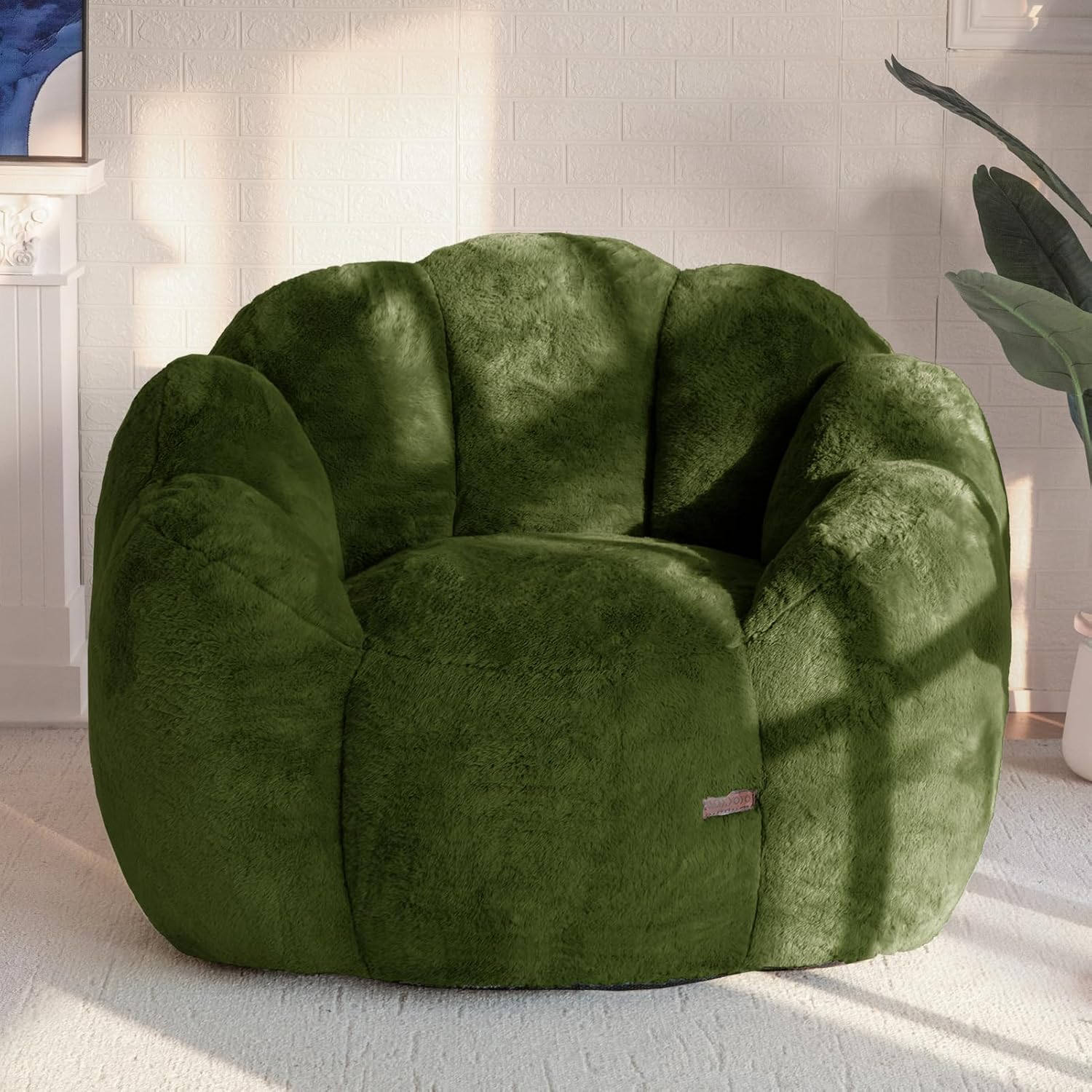 Flower-Shaped Faux Fur Bean Bag Chair Sofa with High-Density Foam Filling