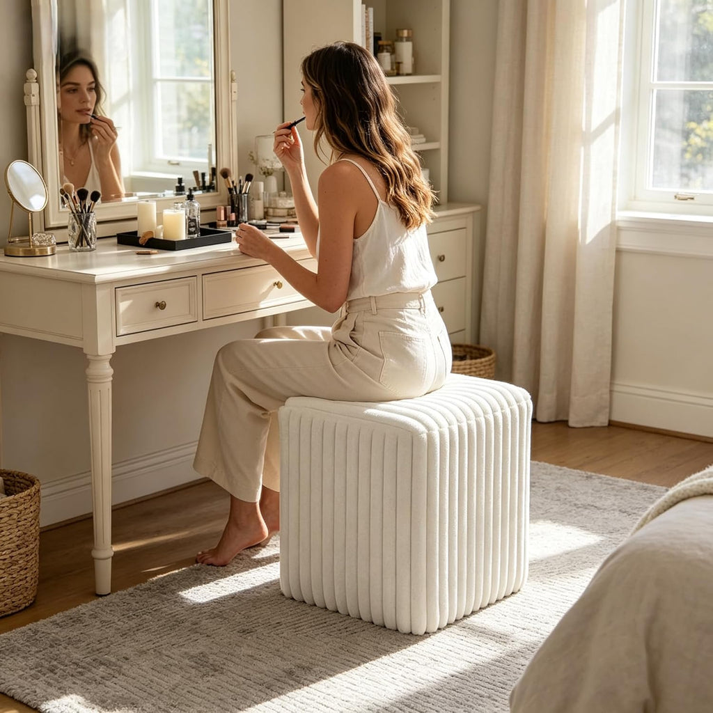 Fleece Button-Tufted Ottoman Stool – Cozy Footrest & Vanity Seat